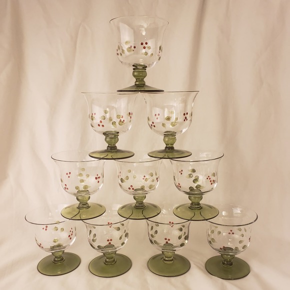 Set of 10 Royal Doulton Gooseberry Footed Dessert Bowl Dish - Picture 1 of 10